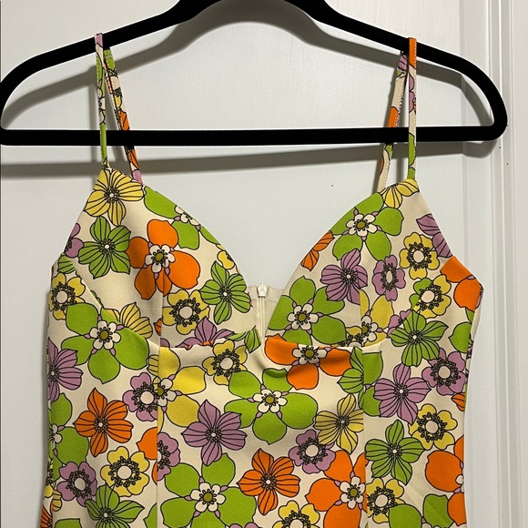 Zara Retro Floral Mini Dress Size Medium - Picture 2 of 7